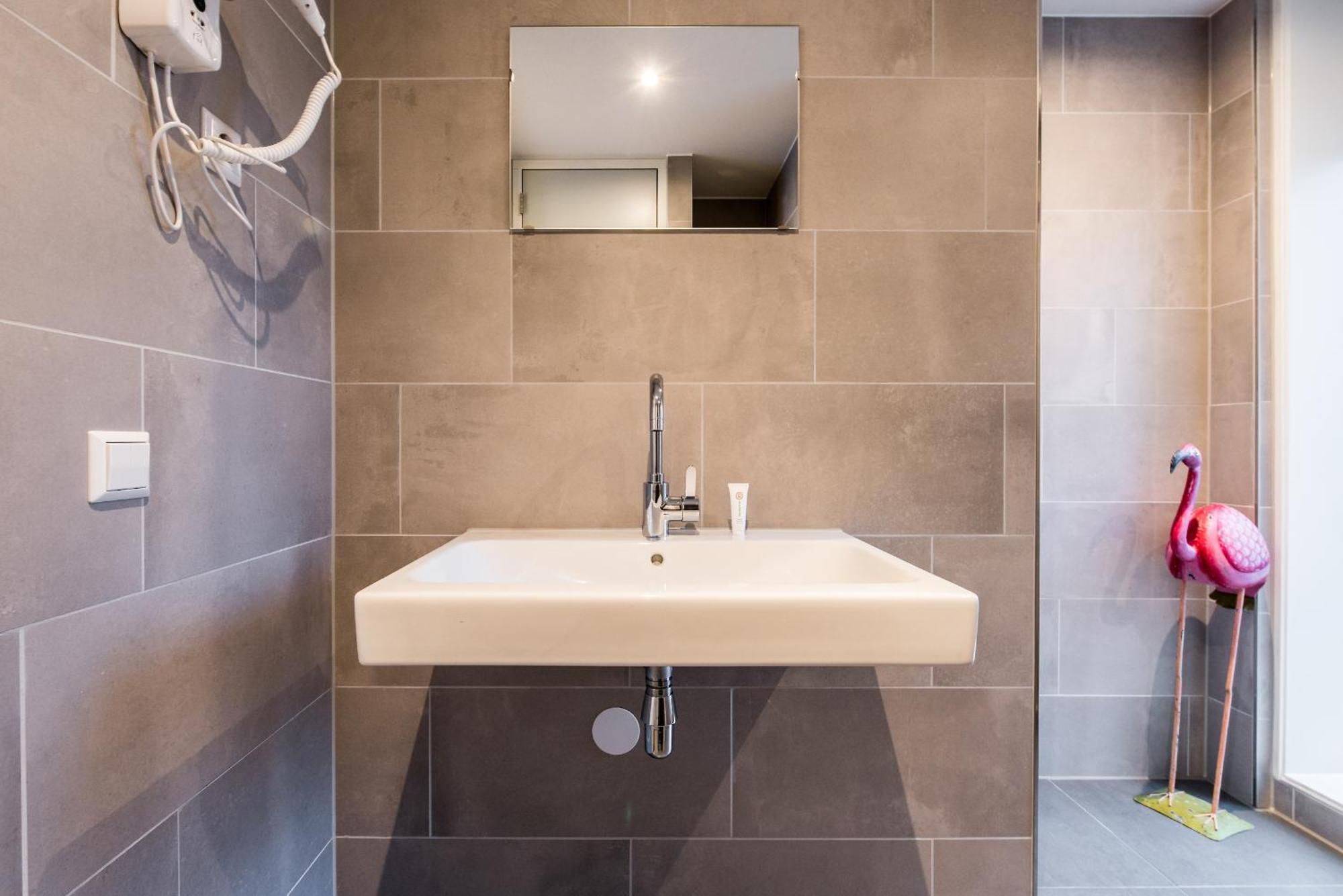 Amsterdam North by YAYS Aparthotel Buitenkant foto